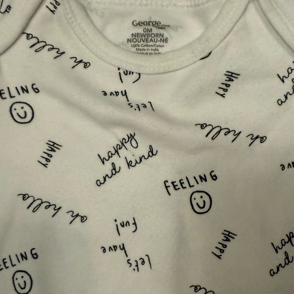 George Newborn Cotton Gown NB | Unisex - Picture 2 of 5